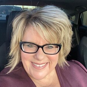 Meet your Posher, Tami